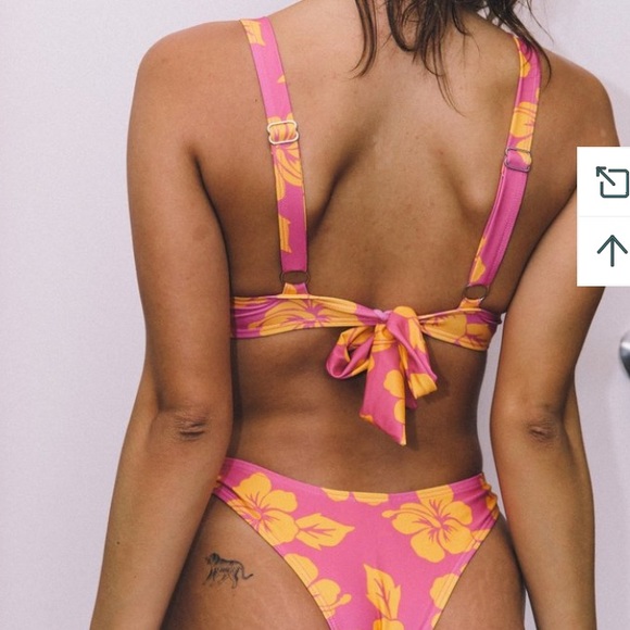 🌺 Hawaiian Hibiscus Print (OG) Small SNRKLBR SWIM - Picture 4 of 13